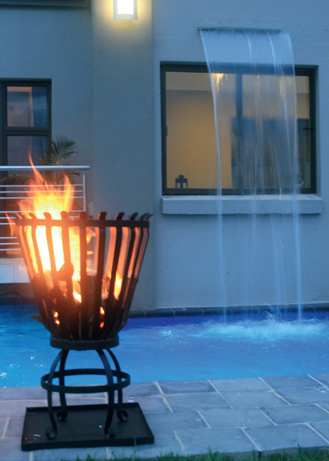 Heatwave boasts a range of gasfireplaces with elegant and modern designs.The company offers certification andinstallation of gas units, including ovens,geysers and pizza ovens. Heatwave is alwaysready with professional advice in terms ofthe choice, design and installation of anyfireplace in your home.