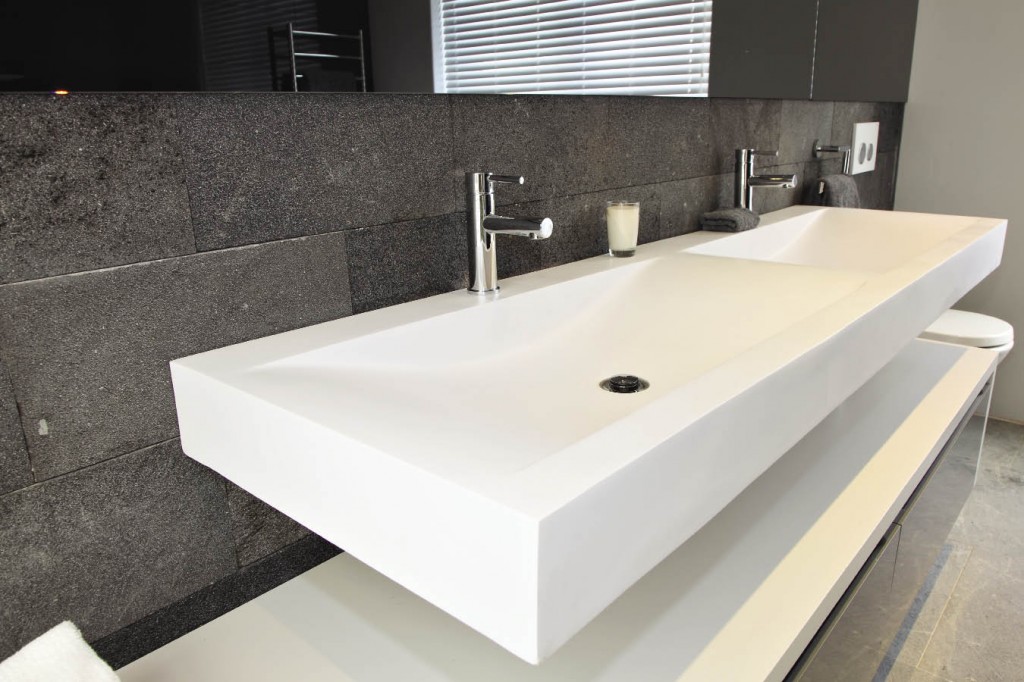 Crystallite Bathroomart 082 890 9639