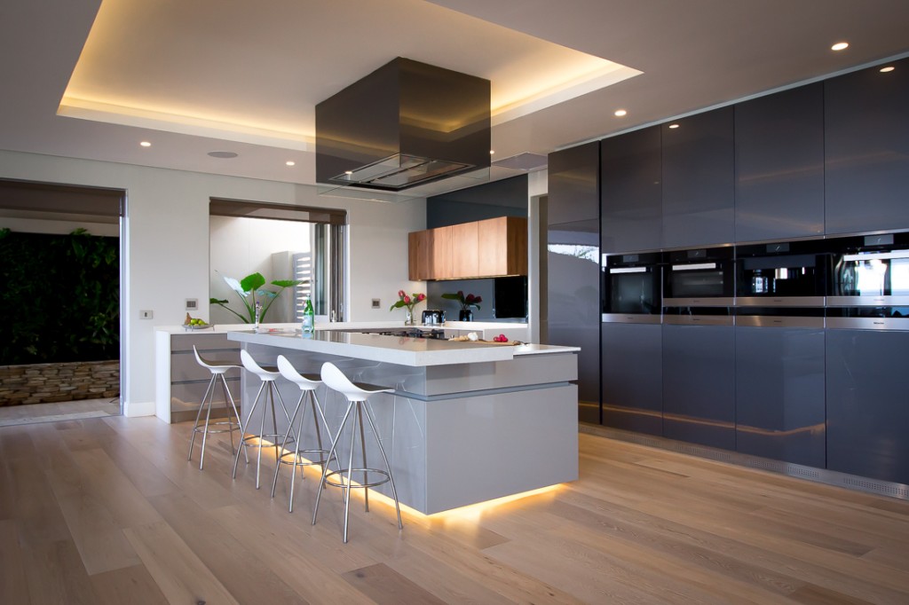 Local kitchens category:  designed by Paula Cremer of Kitchen Classics, Simbithi Eco Estate