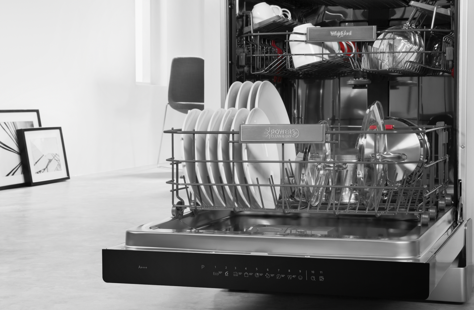 Baking Easter treats will be a breeze in the Whirlpool W Collection oven