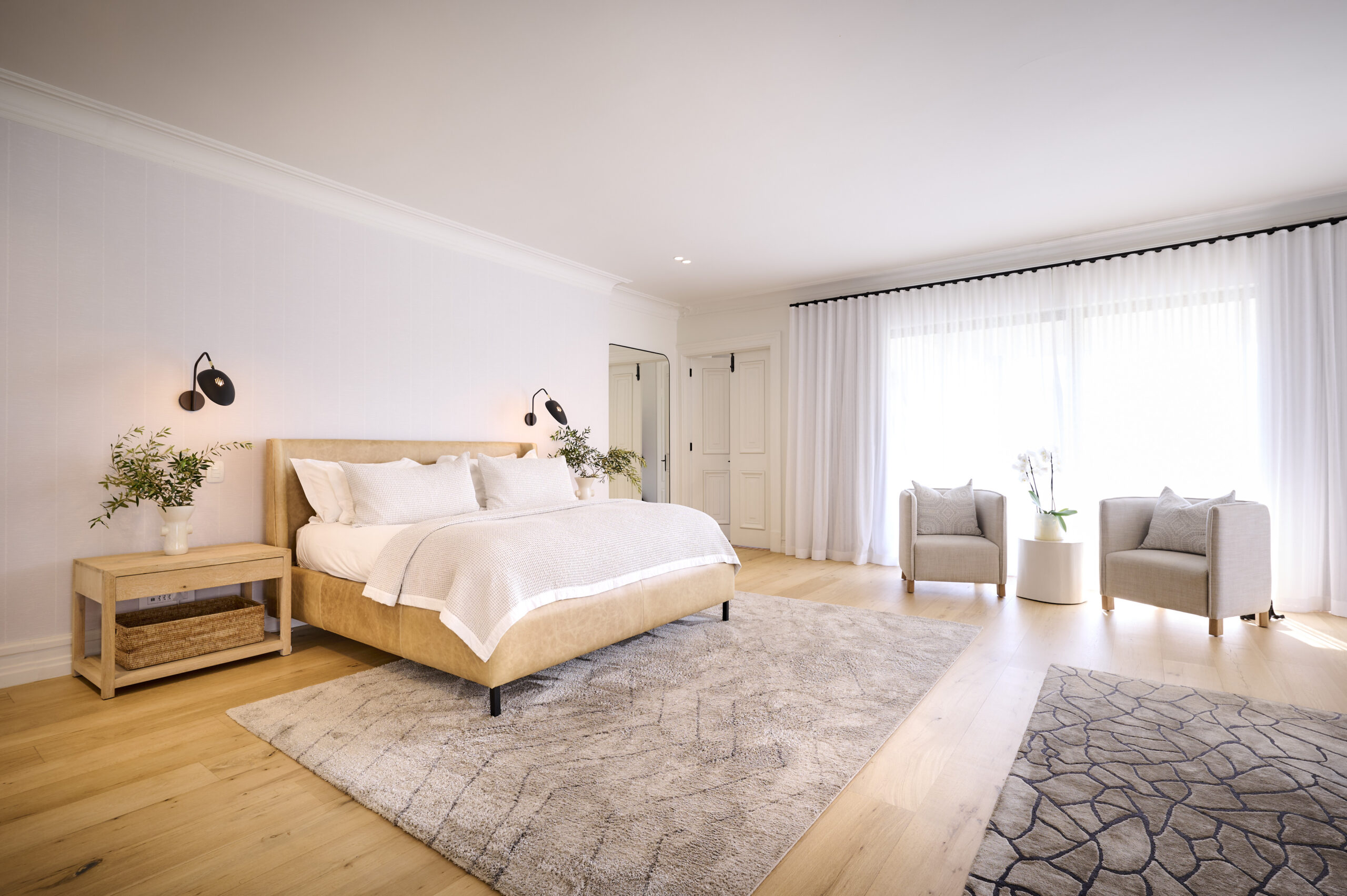 Why you should hire an interior decorator